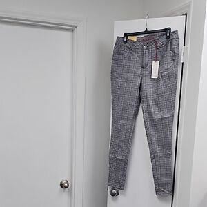 Sabrina Lauren Stretch Pants